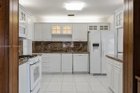5830 SW 89th Court Miami FL 33173
