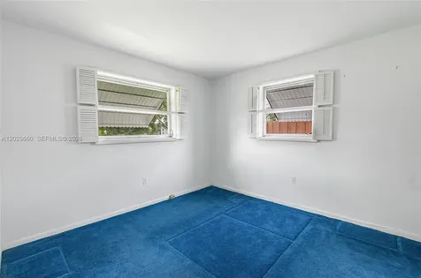 5830 SW 89th Court Miami FL 33173
