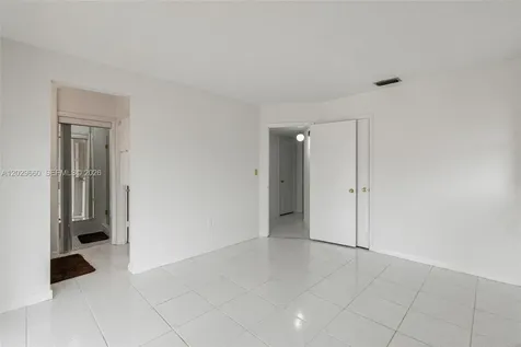 5830 SW 89th Court Miami FL 33173