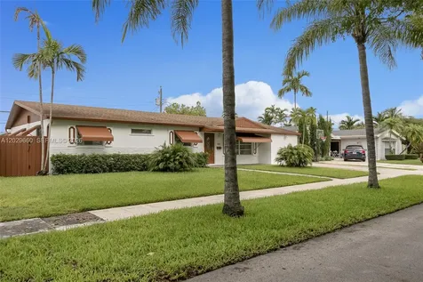 5830 SW 89th Court Miami FL 33173
