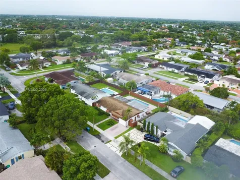 5830 SW 89th Court Miami FL 33173