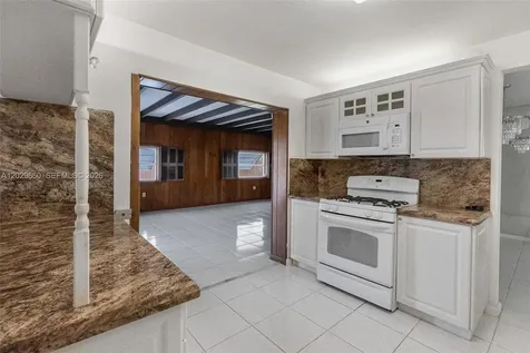 5830 SW 89th Court Miami FL 33173