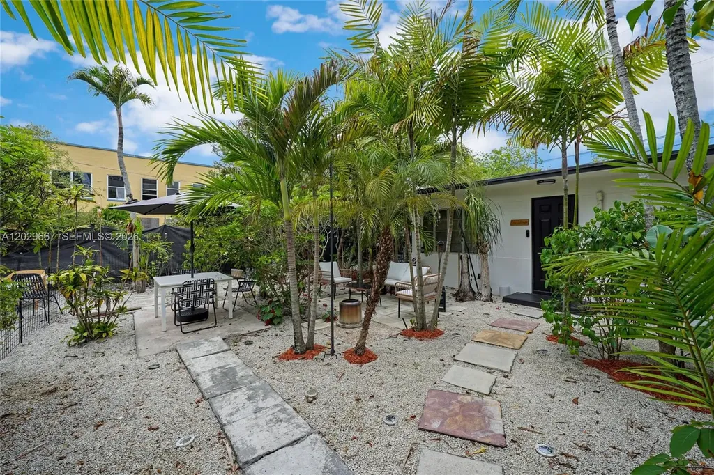 725 SW 2nd Court Fort Lauderdale FL 33312