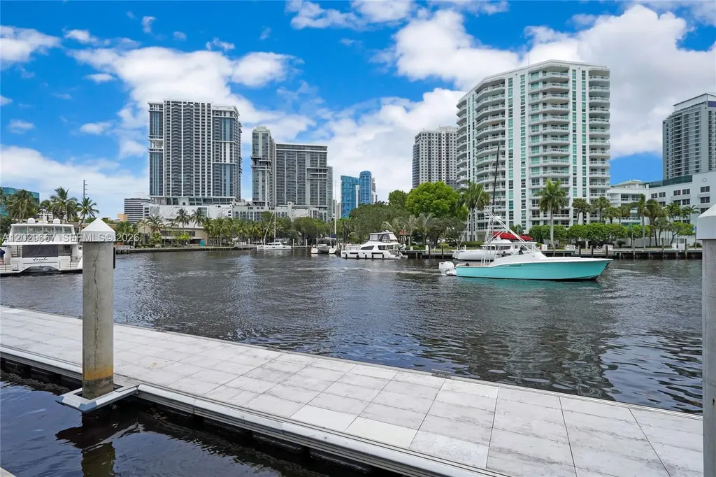 725 SW 2nd Court Fort Lauderdale FL 33312