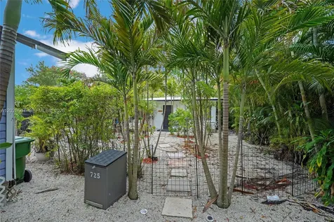 725 SW 2nd Court Fort Lauderdale FL 33312