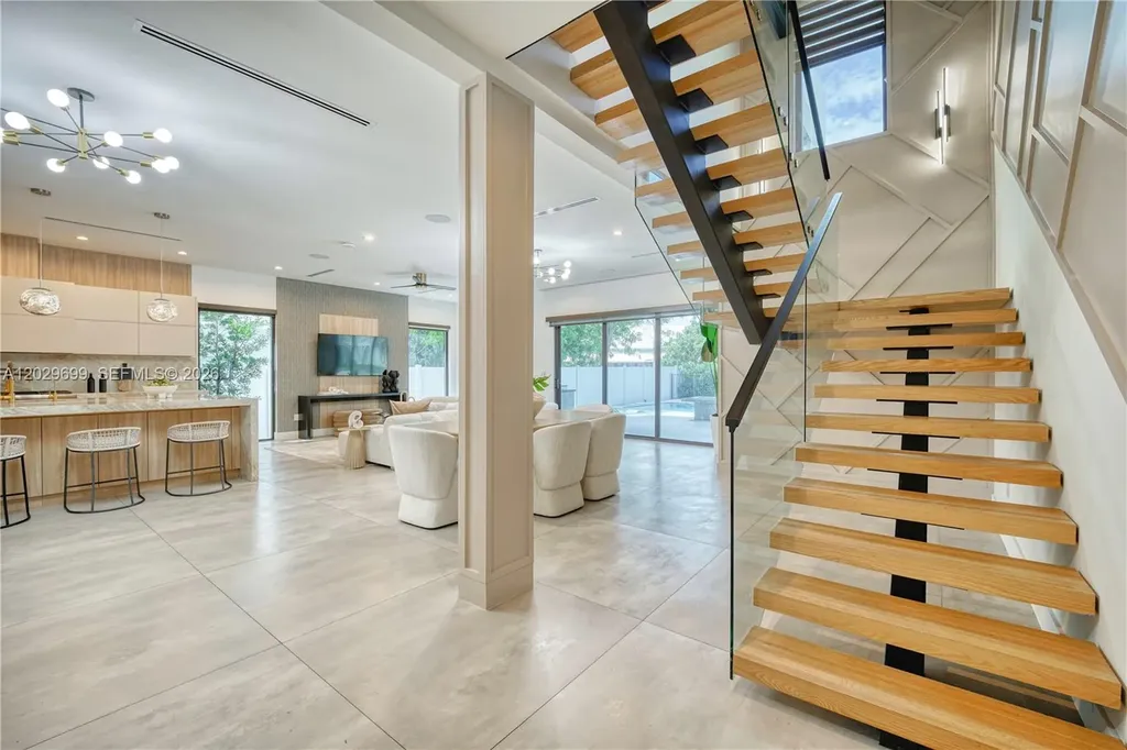 2613 Center Avenue Fort Lauderdale FL 33308