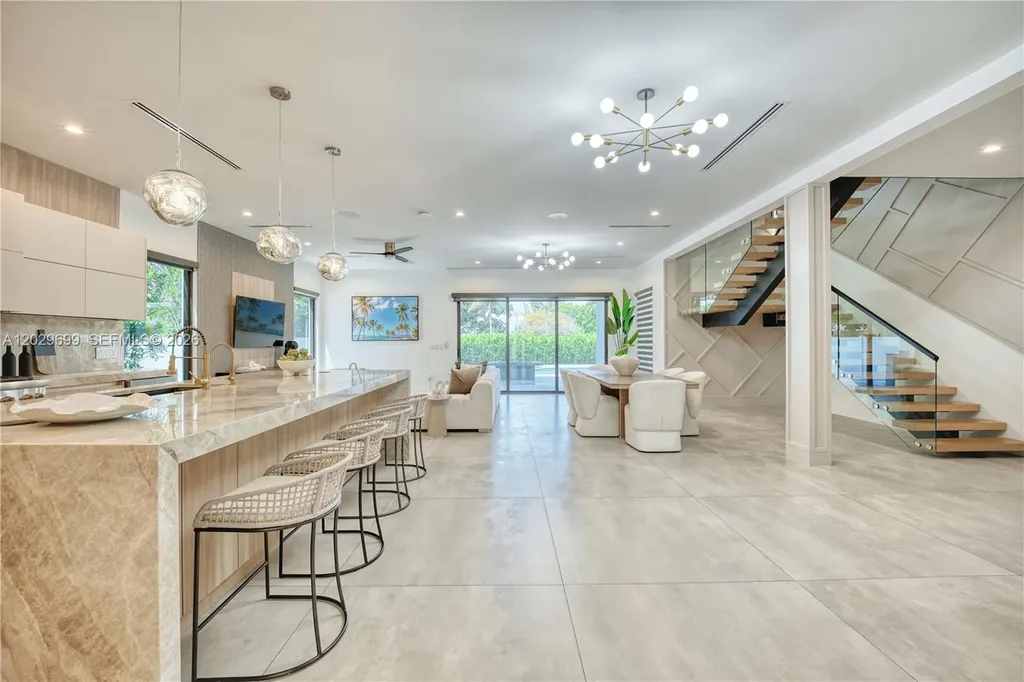 2613 Center Avenue Fort Lauderdale FL 33308