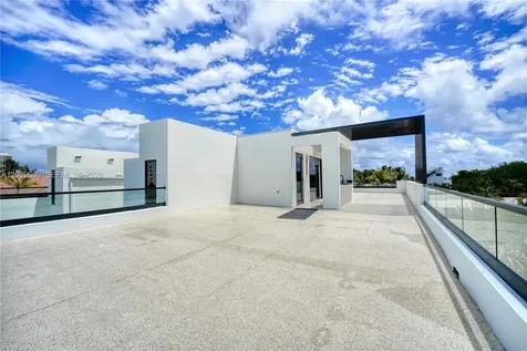 2613 Center Avenue Fort Lauderdale FL 33308