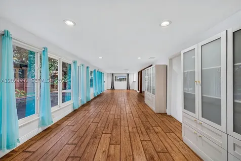 5501 Pine Terrace Plantation FL 33317