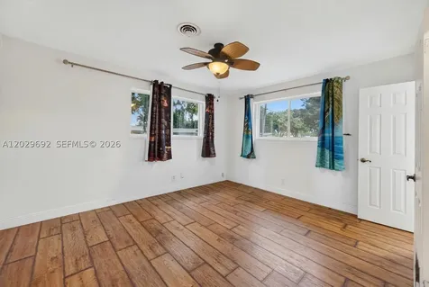 5501 Pine Terrace Plantation FL 33317