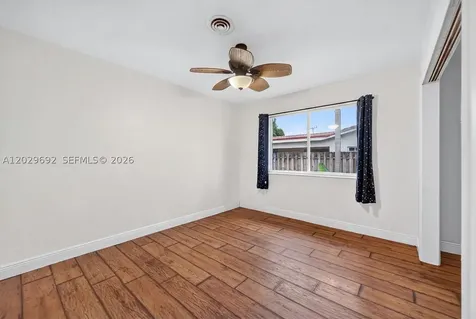 5501 Pine Terrace Plantation FL 33317