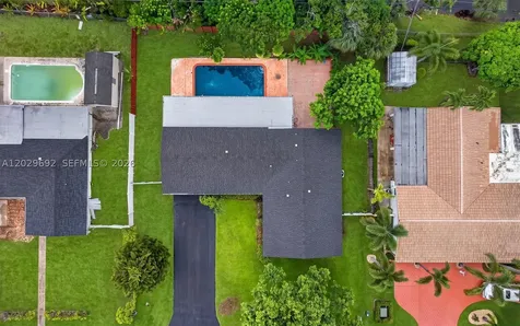 5501 Pine Terrace Plantation FL 33317