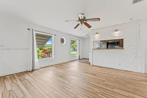 6073 NW 27th Street Margate FL 33063