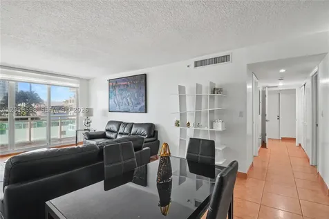 6917 Collins Avenue Miami Beach FL 33141
