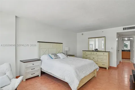6917 Collins Avenue Miami Beach FL 33141