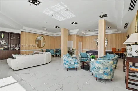 6917 Collins Avenue Miami Beach FL 33141