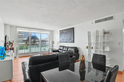 6917 Collins Avenue Miami Beach FL 33141