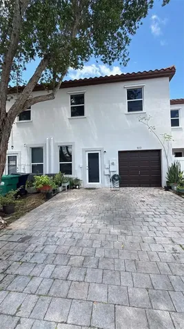 9213 SW 170th Avenue Miami FL 33196