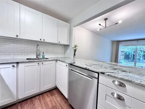 9974 SW 88th Street Miami FL 33176