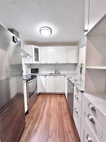 9974 SW 88th Street Miami FL 33176
