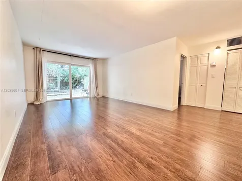 9974 SW 88th Street Miami FL 33176