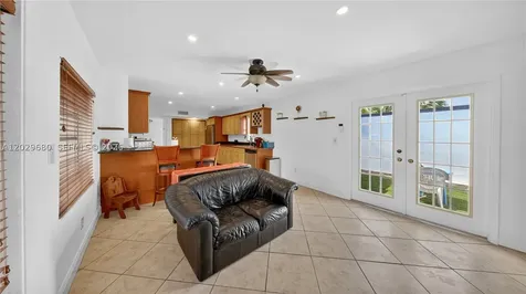 9605 SW 187th Street Cutler Bay FL 33157