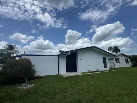 9605 SW 187th Street Cutler Bay FL 33157