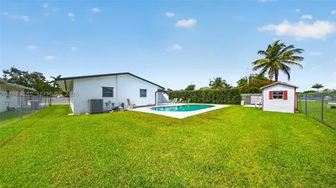 9605 SW 187th Street Cutler Bay FL 33157