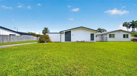 9605 SW 187th Street Cutler Bay FL 33157