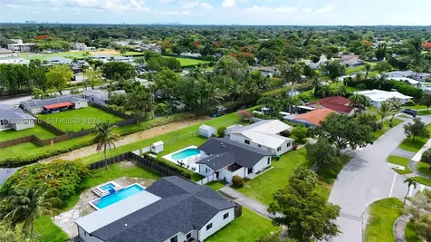 9605 SW 187th Street Cutler Bay FL 33157