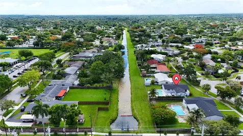 9605 SW 187th Street Cutler Bay FL 33157