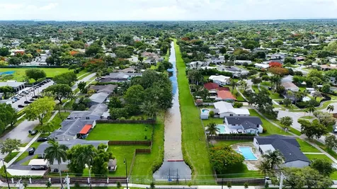 9605 SW 187th Street Cutler Bay FL 33157