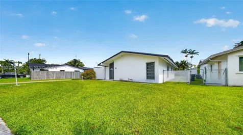 9605 SW 187th Street Cutler Bay FL 33157