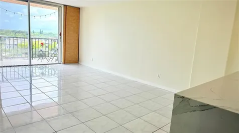 1465 NE 123rd Street North Miami FL 33161
