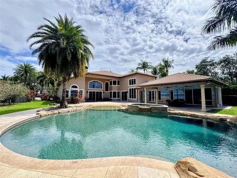 10445 Canterbury Court Davie FL 33328