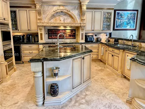 10445 Canterbury Court Davie FL 33328