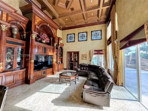10445 Canterbury Court Davie FL 33328