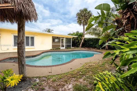 1104 SW 12th Street Boca Raton FL 33486