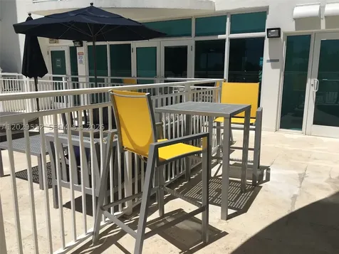 1723 SW 2nd Avenue Miami FL 33129