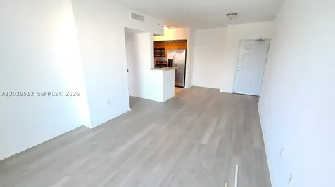 1723 SW 2nd Avenue Miami FL 33129