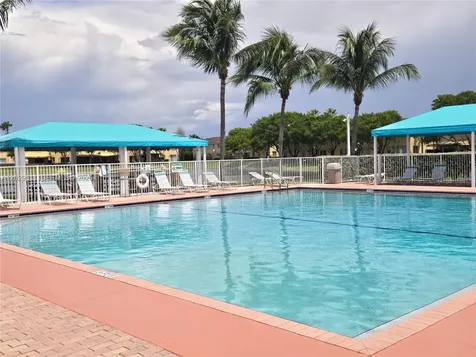 1658 SE 28th Court Homestead FL 33035