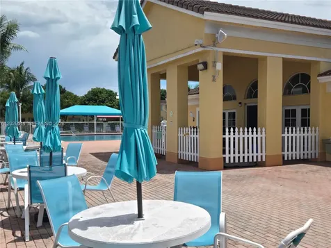1658 SE 28th Court Homestead FL 33035