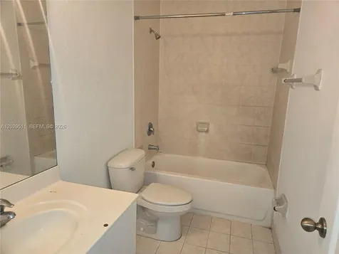1658 SE 28th Court Homestead FL 33035