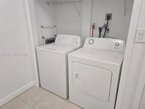 1658 SE 28th Court Homestead FL 33035