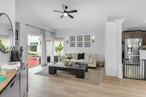 17953 SW 11th Street Pembroke Pines FL 33029