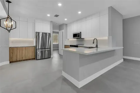 1140 Cedar Falls Drive Weston FL 33327