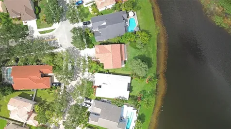 1140 Cedar Falls Drive Weston FL 33327