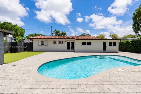 8595 SW 128th Street Miami FL 33156