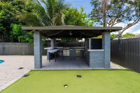 8595 SW 128th Street Miami FL 33156