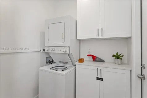 6532 SW 59th Court South Miami FL 33143